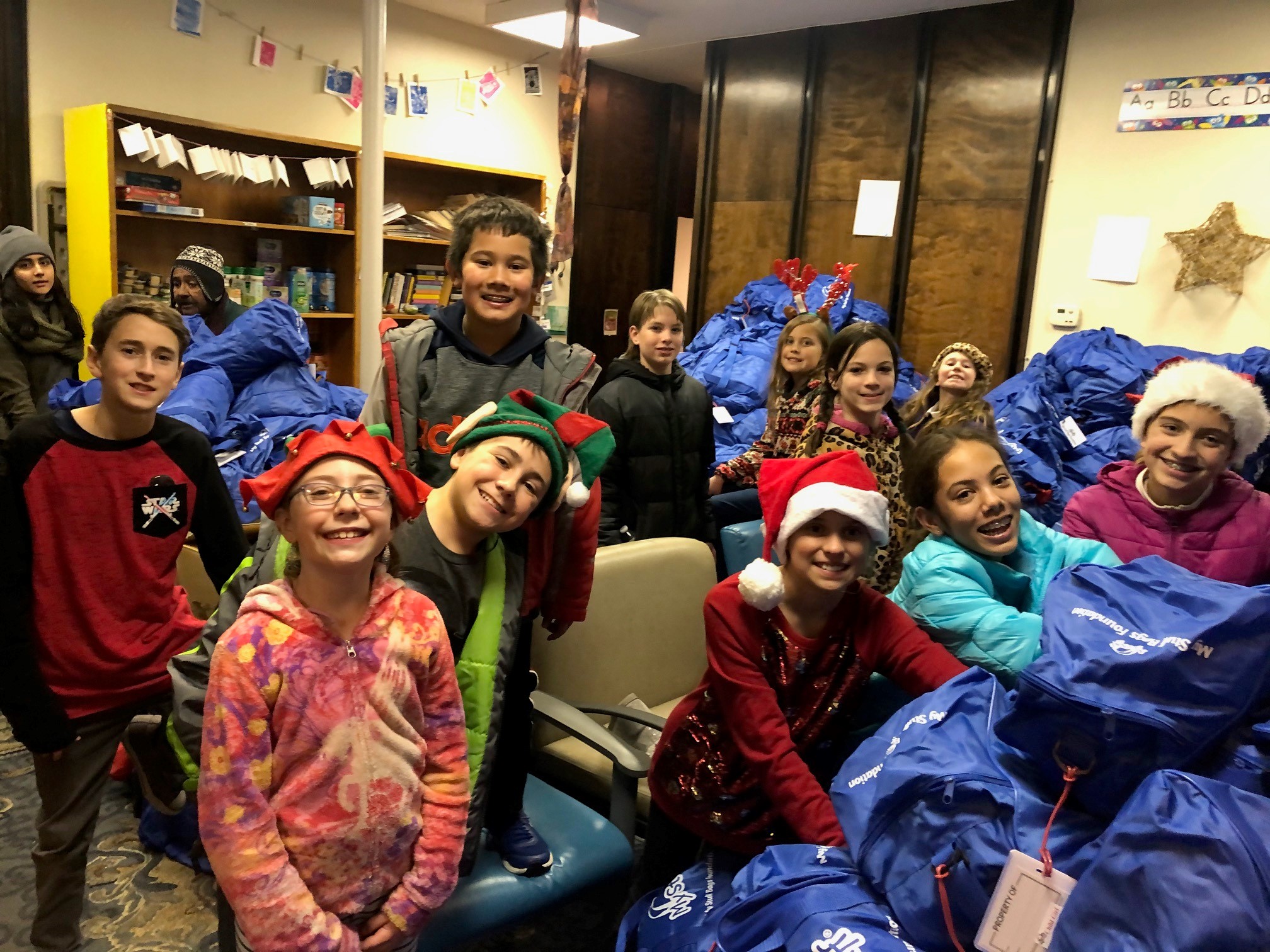 Good Shepherd Lutheran Church (UT) Rise Pre-Teens Give Joy+Organize Toys